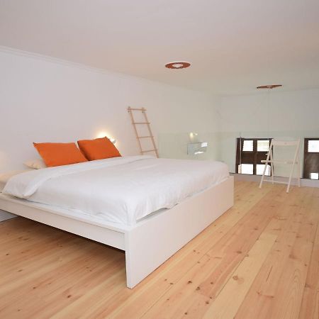 Modern Holiday Home In Olh O With Terrace Олян Екстер'єр фото