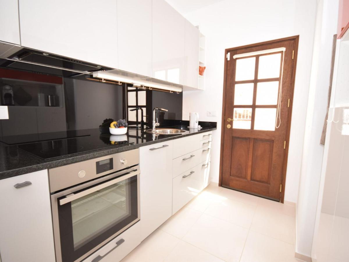 Modern Holiday Home In Olh O With Terrace Олян Екстер'єр фото